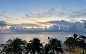 Hotel Royal Blue & Golf Cart Rental
